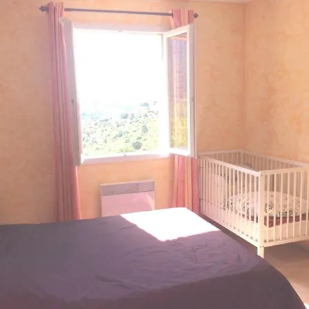 Villa De 3 Chambres Avec Piscine Privee Et Jardin Clos A Les Mimosas A 4 Km De La Bormes-les-Mimosas